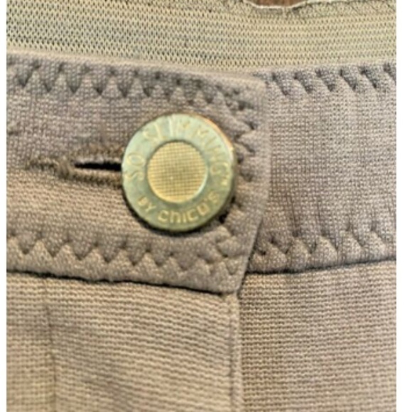 CHICO'S So Slimming Pant Sz 1.5 (10) Tan Beige Stretch 5 Pocket Straight 210G - Picture 8 of 10